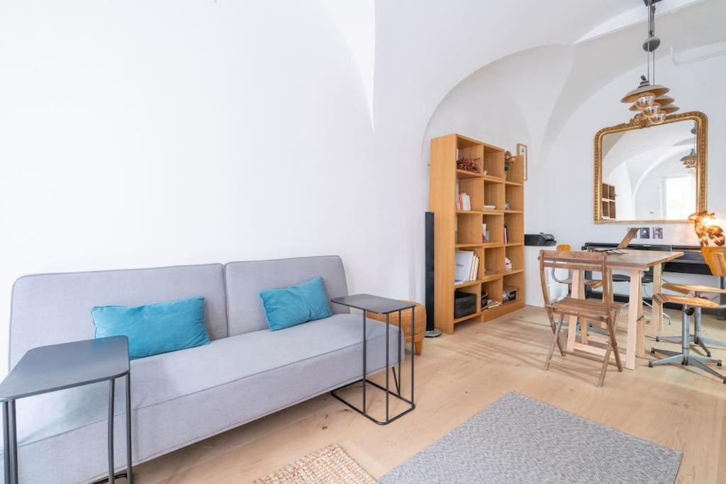 Grand Duplex Montmartre Apartment Paris Bagian luar foto